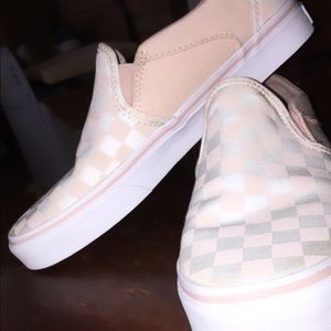 Women’s shoes
